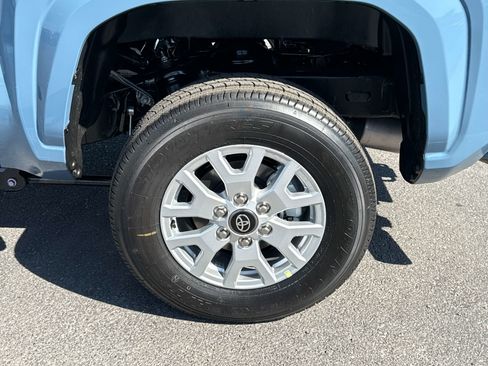 New 2026 Toyota Tacoma SR5 AWD/4WD image 6