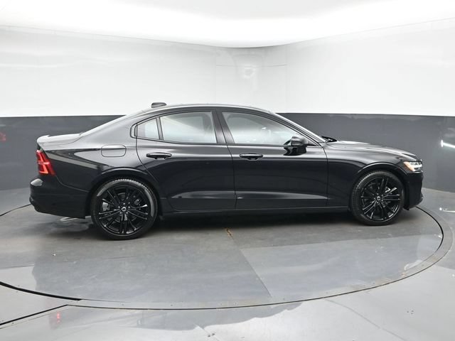 Certified 2024 Volvo S60 B5 Plus w/ Climate Package FWD image 9