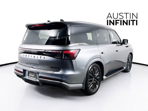 New 2026 INFINITI QX80 Autograph w/ Premium Cargo Package image 9