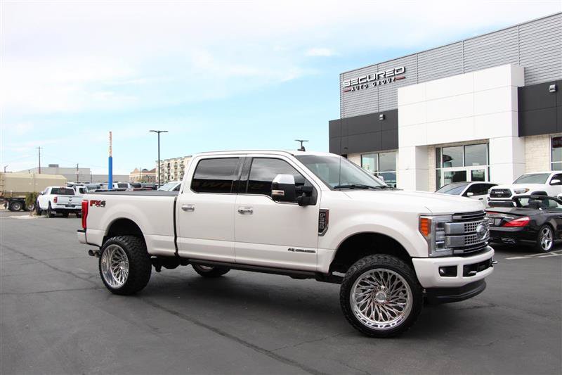 Used 2019 Ford F350 Platinum w/ Platinum Ultimate Package AWD/4WD image 1