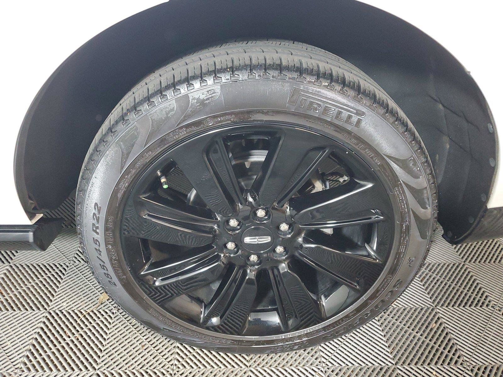 Used 2024 Lincoln Navigator Black Label AWD/4WD image 9