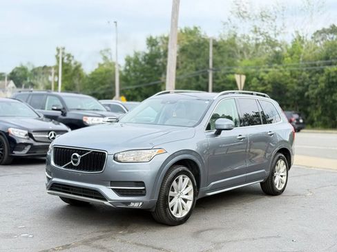 Used 2016 Volvo XC90 T6 Momentum AWD/4WD image 6