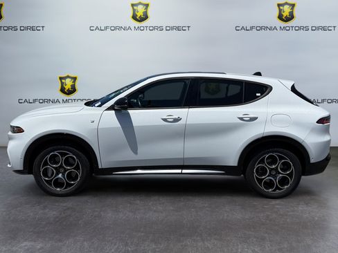Used 2024 Alfa Romeo Tonale Ti w/ Active Assist Package AWD/4WD image 2