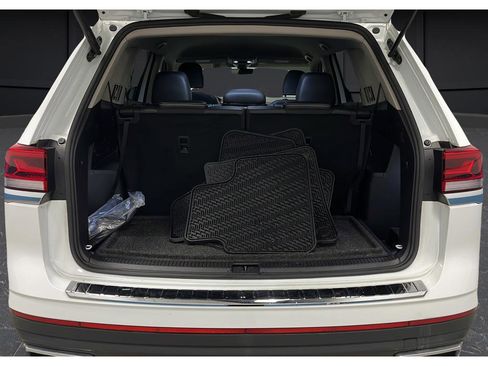 Used 2024 Volkswagen Atlas SE FWD image 27