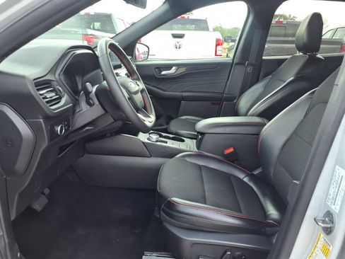Used 2025 Ford Escape ST-Line AWD/4WD image 17