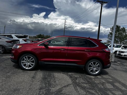 Used 2024 Ford Edge Titanium w/ Equipment Group 301A AWD/4WD image 3