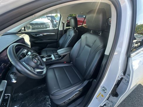 Used 2024 Buick Envision Preferred AWD/4WD image 21