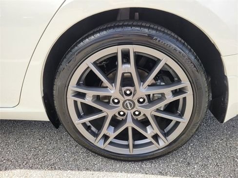 Used 2024 Nissan Altima 2.0 SR image 16