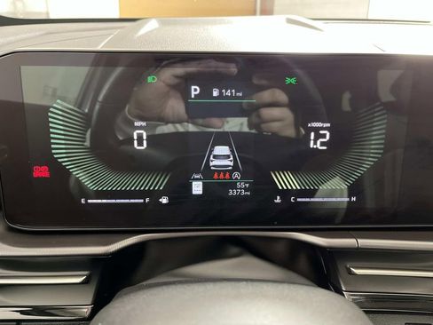 Used 2026 Kia Sportage EX image 34