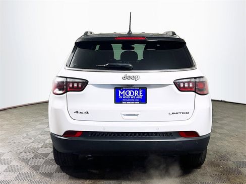Used 2025 Jeep Compass Limited image 7