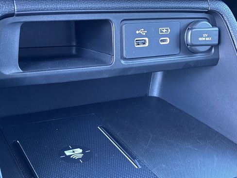 Certified 2025 Honda Pilot Touring image 34