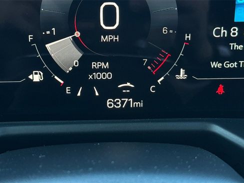 Certified 2025 GMC Acadia Elevation image 33