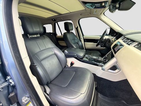 Used 2019 Land Rover Range Rover Supercharged AWD/4WD image 33