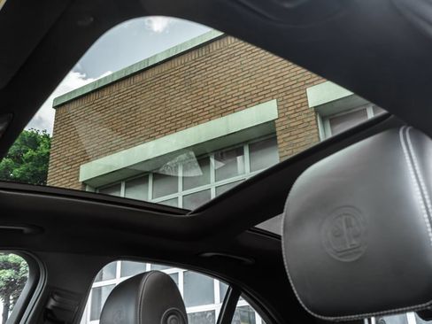 Used 2021 Mercedes-Benz C 63 AMG S image 12