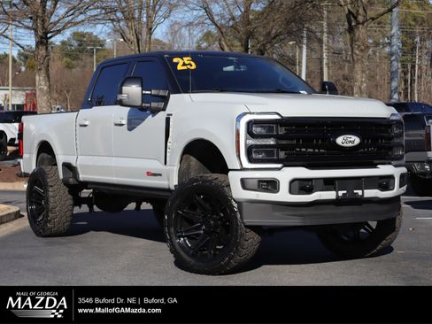 Used 2025 Ford F350 Platinum image 1