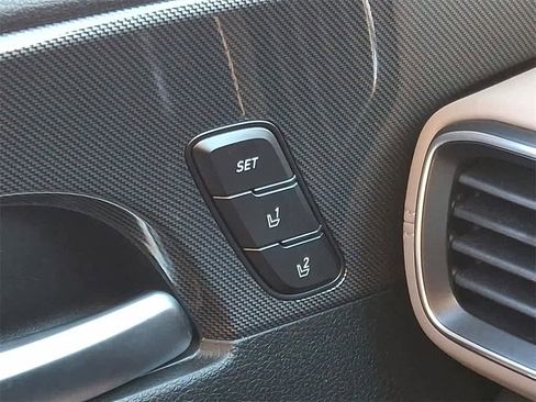 Used 2021 Hyundai Santa Fe Limited w/ Cargo Package image 23