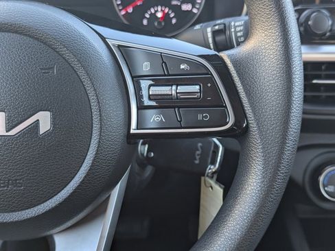 Used 2024 Kia Forte LX image 22