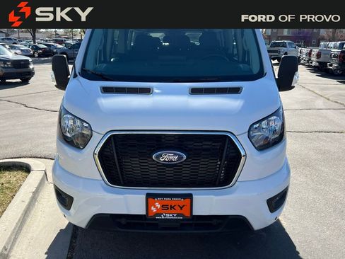 Used 2024 Ford Transit 350 XLT image 4