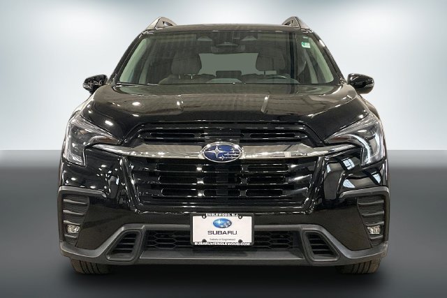 Used 2023 Subaru Ascent Limited AWD/4WD image 2