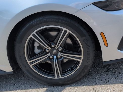 Certified 2025 Ford Mustang Premium RWD image 10