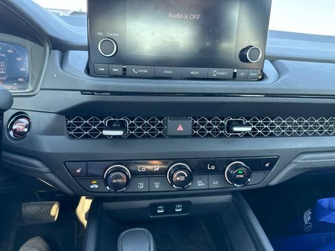 Used 2023 Honda Accord EX image 24