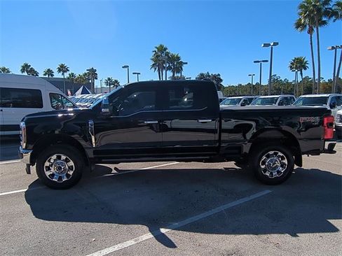 Certified 2025 Ford F350 Lariat w/ Chrome Package image 7