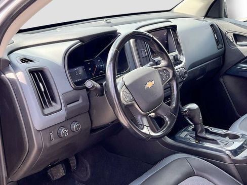 Used 2020 Chevrolet Colorado Z71 AWD/4WD image 9