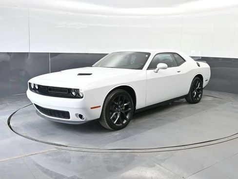 Used 2023 Dodge Challenger SXT w/ Blacktop Package RWD image 9