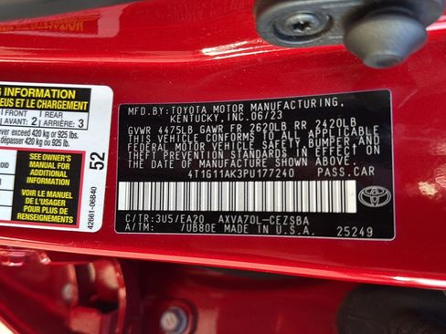 Used 2023 Toyota Camry SE image 30