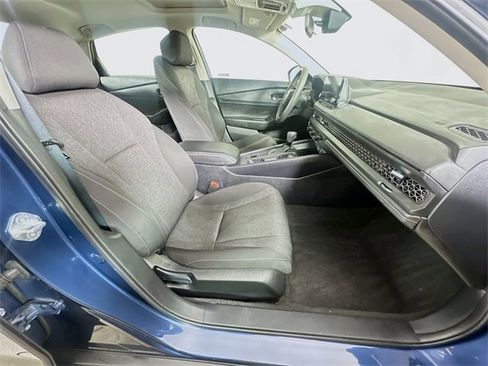 Certified 2023 Honda Accord EX image 5
