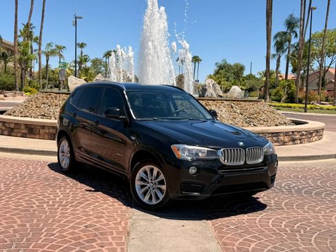 Used 2017 BMW X3 sDrive28i RWD image 4