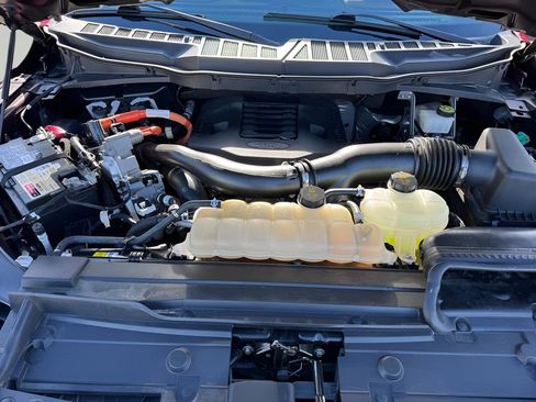 Used 2021 Ford F150 Lariat image 9