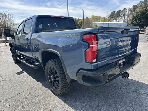 New 2026 Chevrolet Silverado 2500 LT w/ Trail Boss Package AWD/4WD image 7