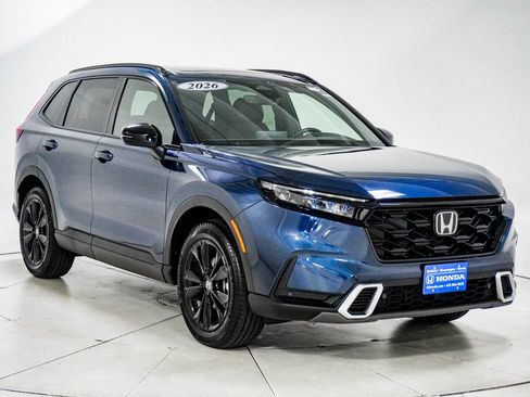 Used 2026 Honda CR-V Sport Touring image 14