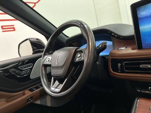 Used 2022 Lincoln Aviator Reserve w/ Equipment Group 201A image 62
