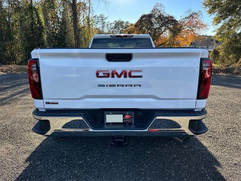 New 2026 GMC Sierra 3500 Pro image 7
