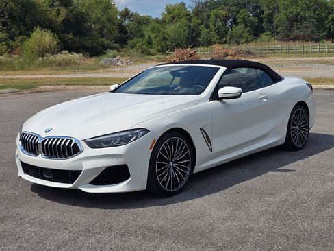 Used 2022 BMW 840i xDrive Convertible AWD/4WD image 11