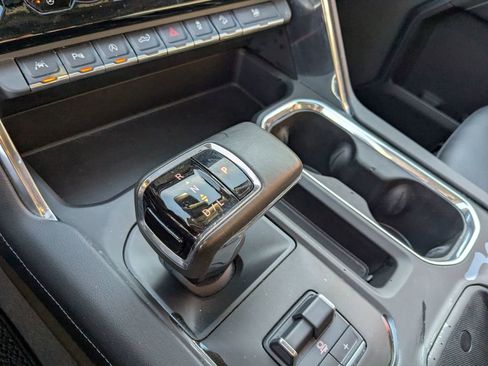 Used 2024 GMC Sierra 1500 Denali image 21