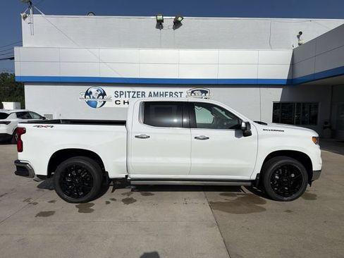 New 2026 Chevrolet Silverado 1500 LTZ w/ LTZ Premium Package AWD/4WD image 10