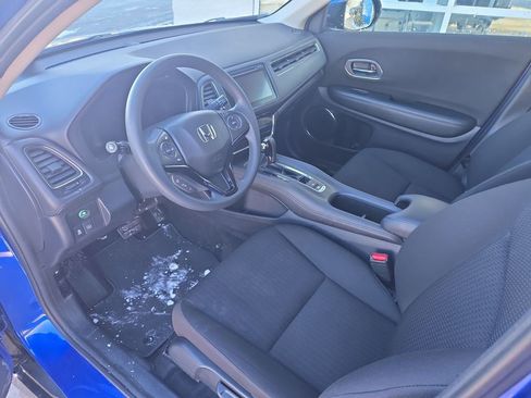 Used 2018 Honda HR-V EX image 30