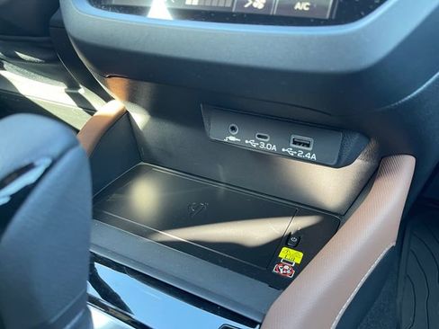 Certified 2025 Subaru Forester Touring AWD/4WD image 25