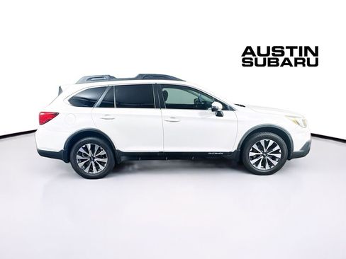 Used 2015 Subaru Outback 2.5i Limited image 8