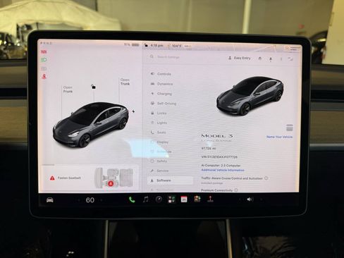 Used 2018 Tesla Model 3 Long Range RWD image 11
