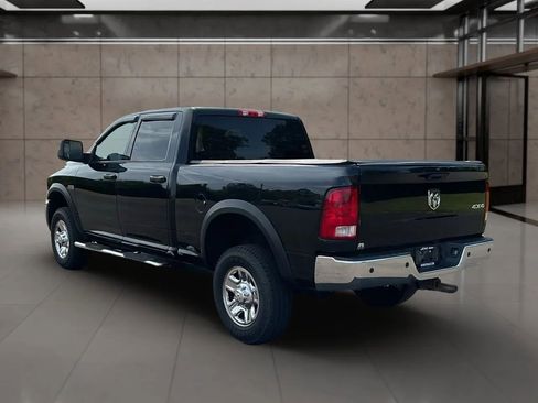 Used 2015 RAM 2500 Tradesman w/ Chrome Appearance Group image 3