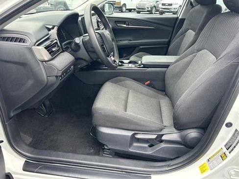 Used 2025 Toyota Camry LE image 13