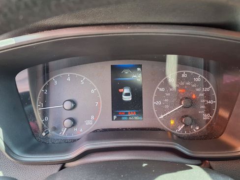 Used 2024 Toyota Corolla LE FWD image 18