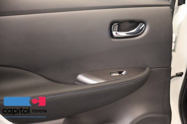 Used 2024 Nissan Leaf S FWD image 31