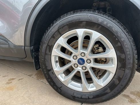 Used 2022 Ford Escape SE AWD/4WD image 7