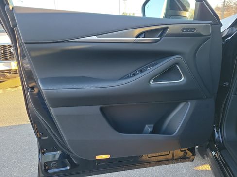New 2026 INFINITI QX60 Luxe w/ Cargo Package image 17