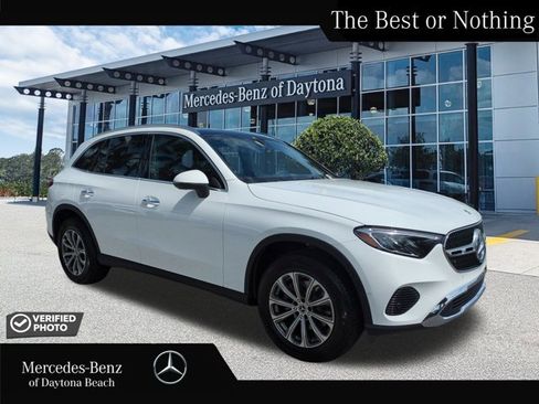 Used 2026 Mercedes-Benz GLC 300 image 1